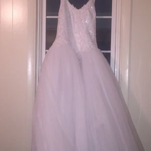 Wedding or prom dress.   Pictures upon request